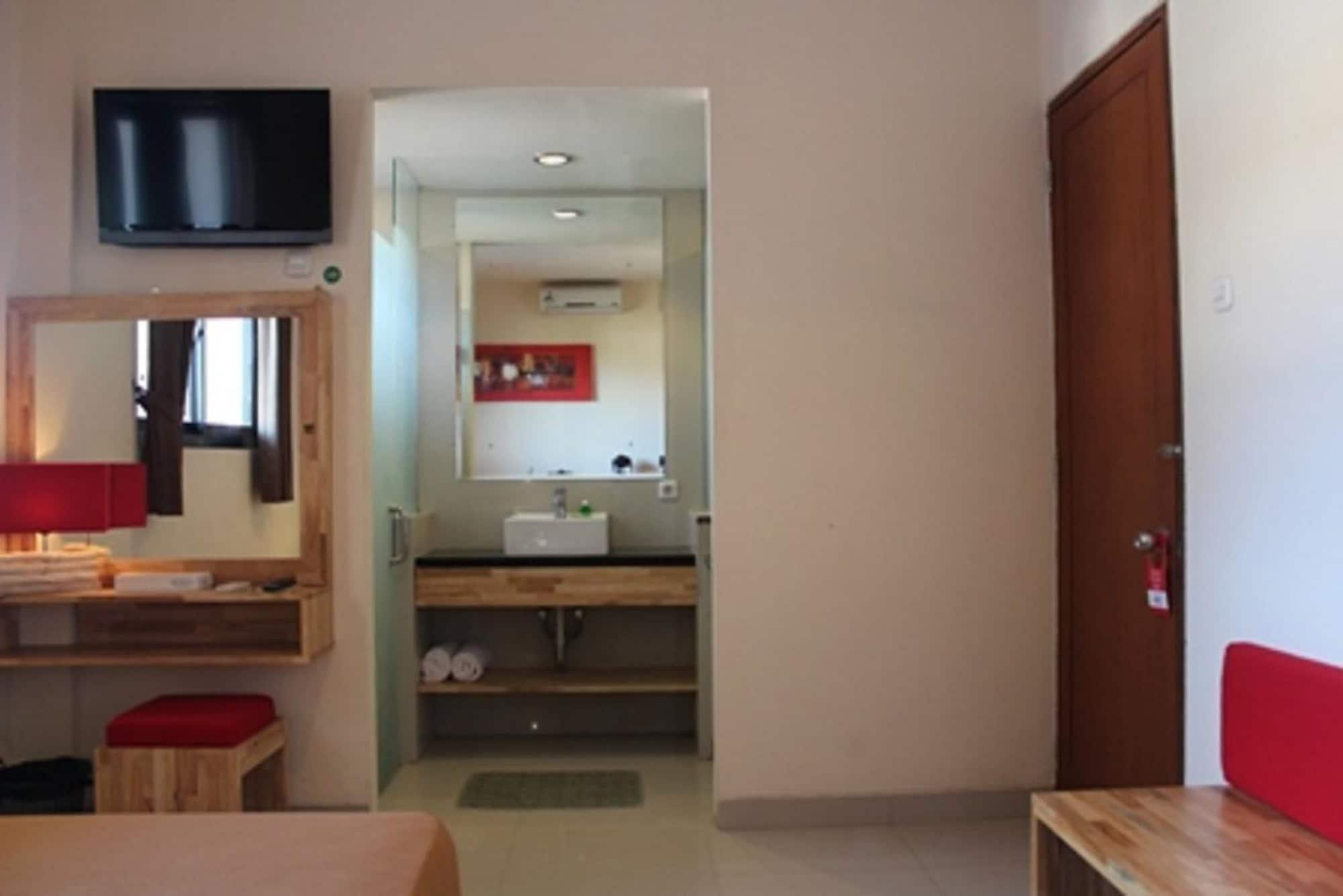 Hotel Karthi Kuta Kuta Lombok Εξωτερικό φωτογραφία
