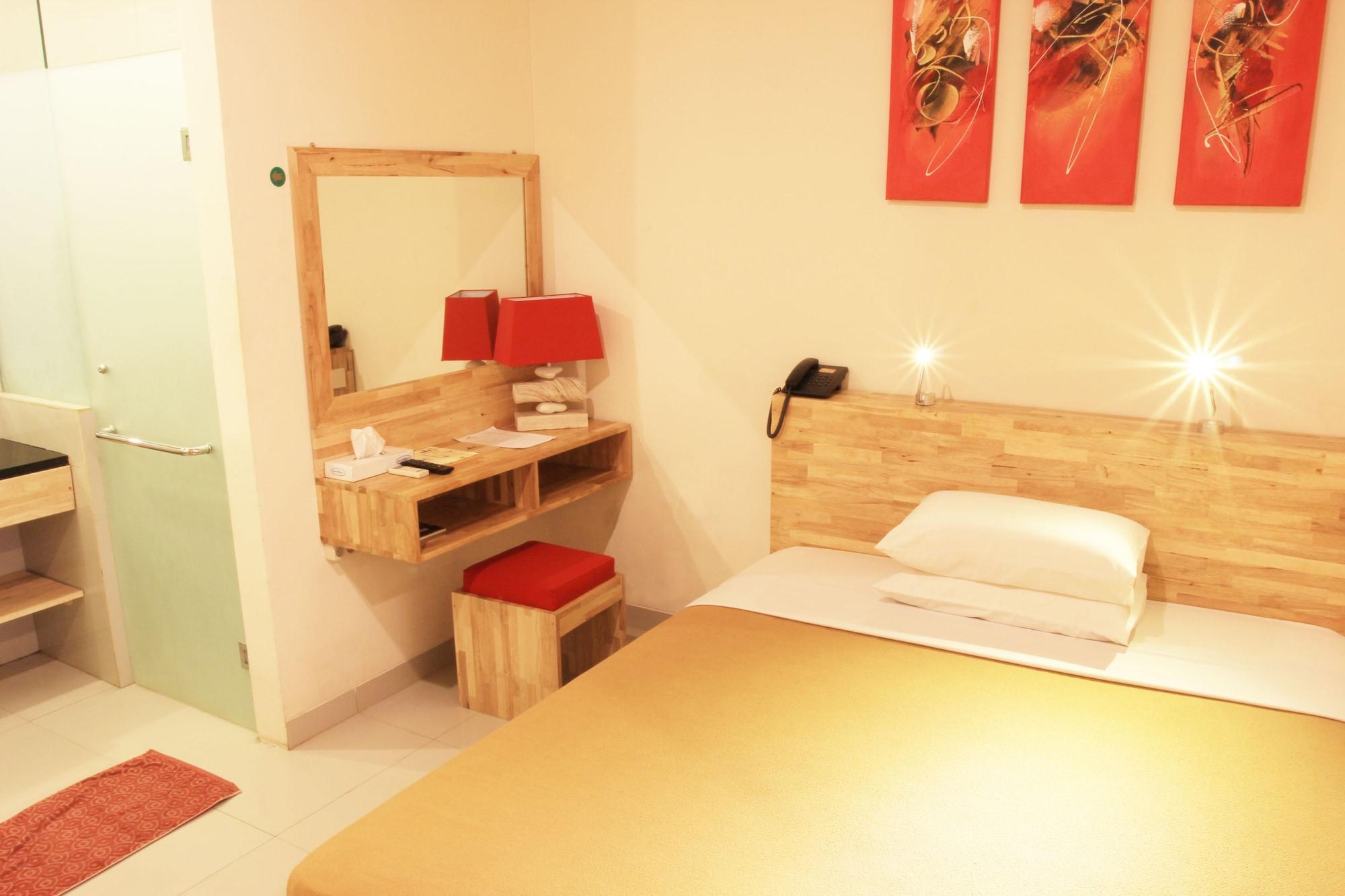 Hotel Karthi Kuta Kuta Lombok Εξωτερικό φωτογραφία