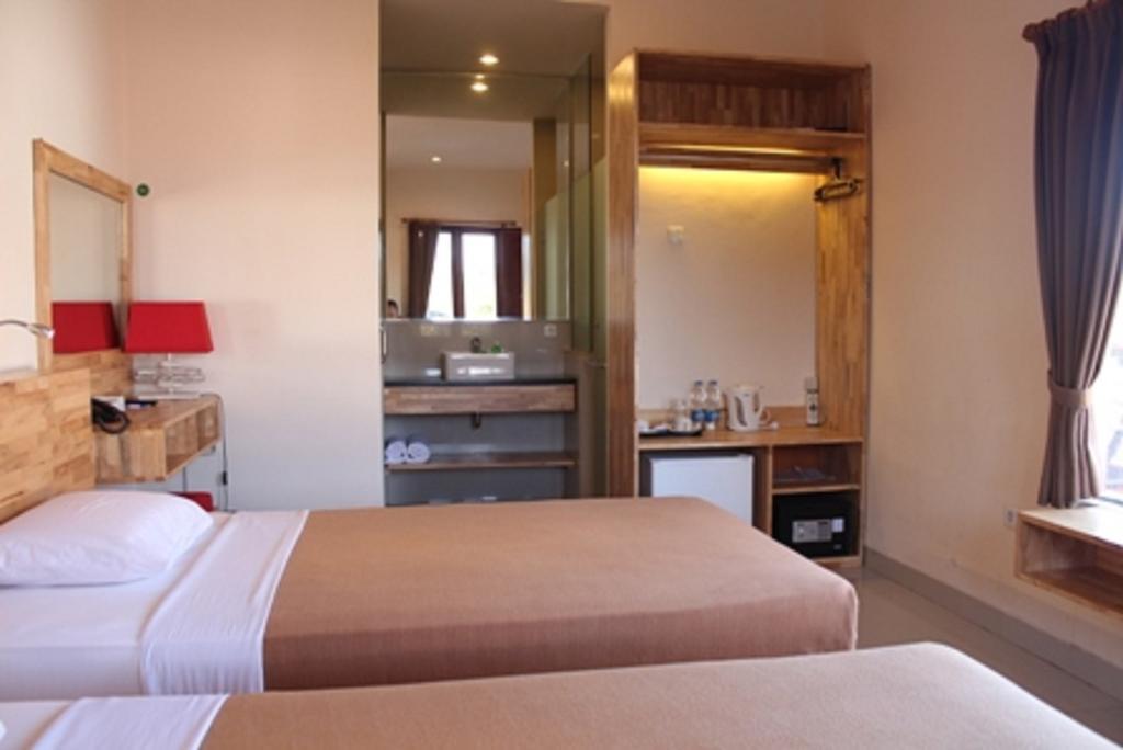 Hotel Karthi Kuta Kuta Lombok Εξωτερικό φωτογραφία