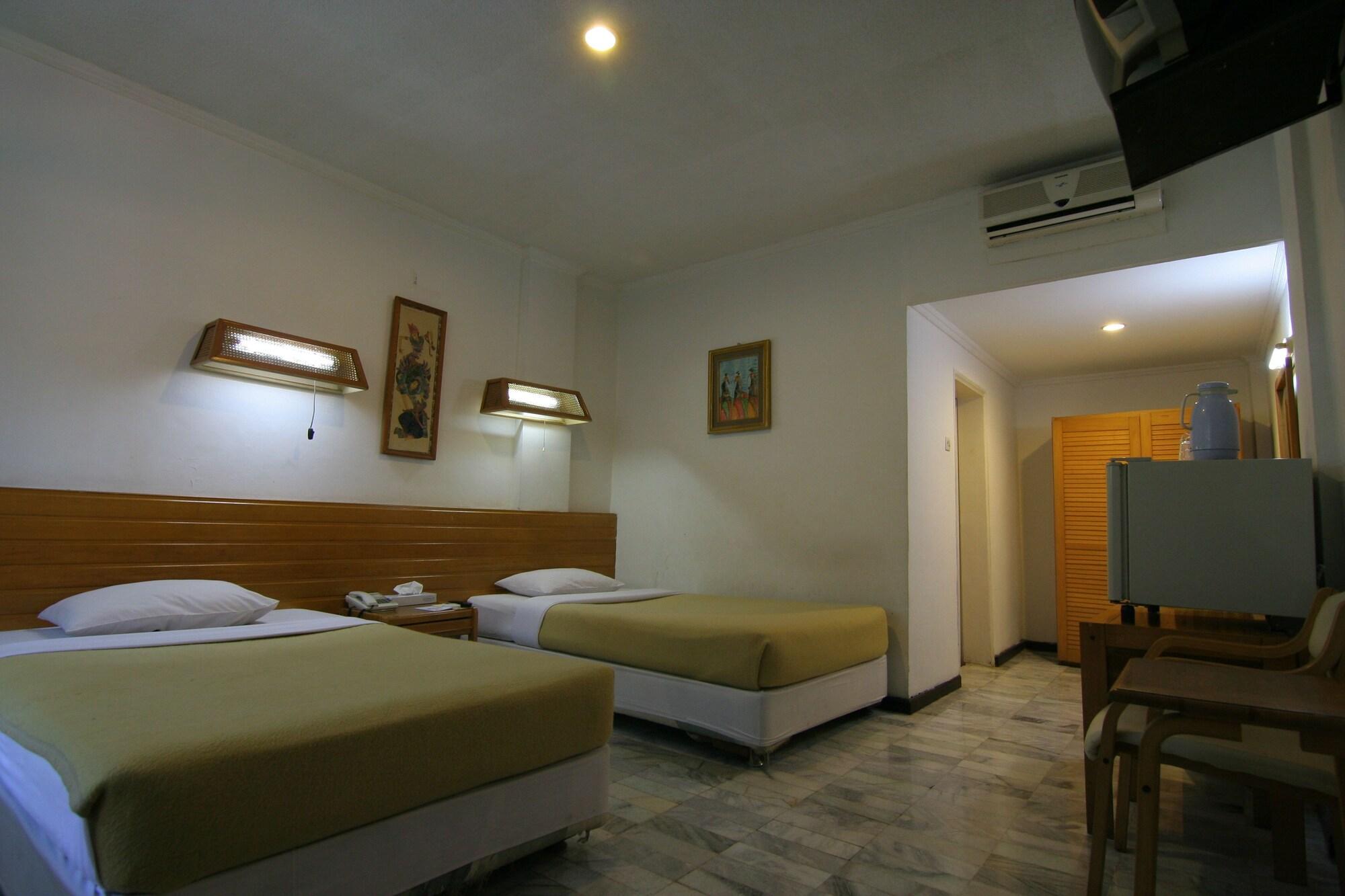 Hotel Karthi Kuta Kuta Lombok Εξωτερικό φωτογραφία