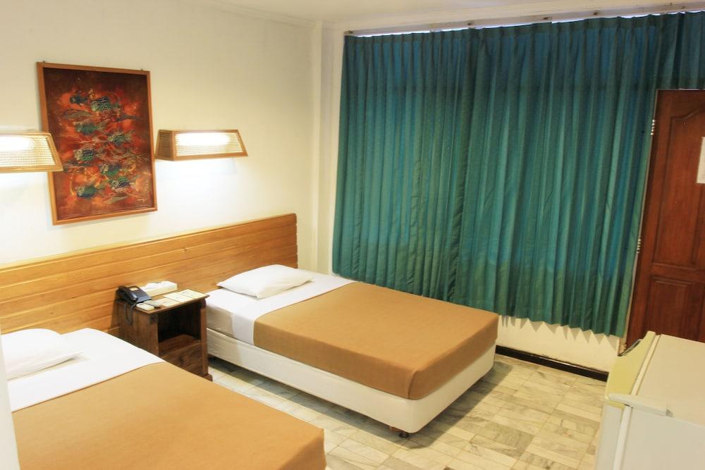 Hotel Karthi Kuta Kuta Lombok Εξωτερικό φωτογραφία