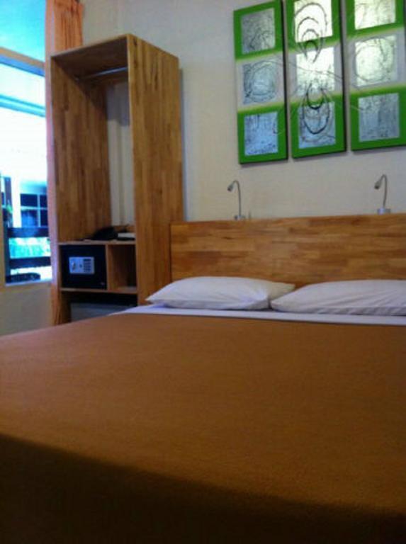 Hotel Karthi Kuta Kuta Lombok Δωμάτιο φωτογραφία